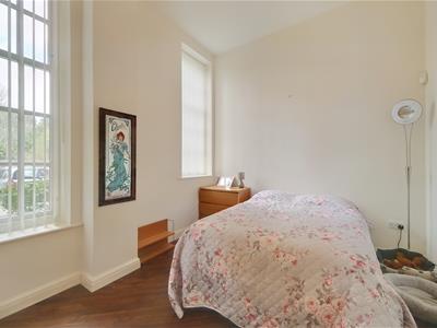 Property image 7 of home to buy in 47 Azalea Close, St. Albans
